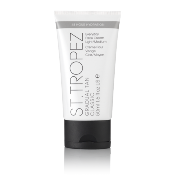 St. Tropez Gradual Tan Face Moisturiser, Light/Medium 1.6 Oz (50ml)