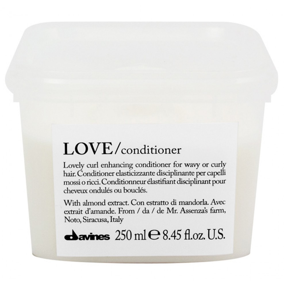 Davines LOVE Conditioner 8.5 oz for wavy and curly hair pH 3.8